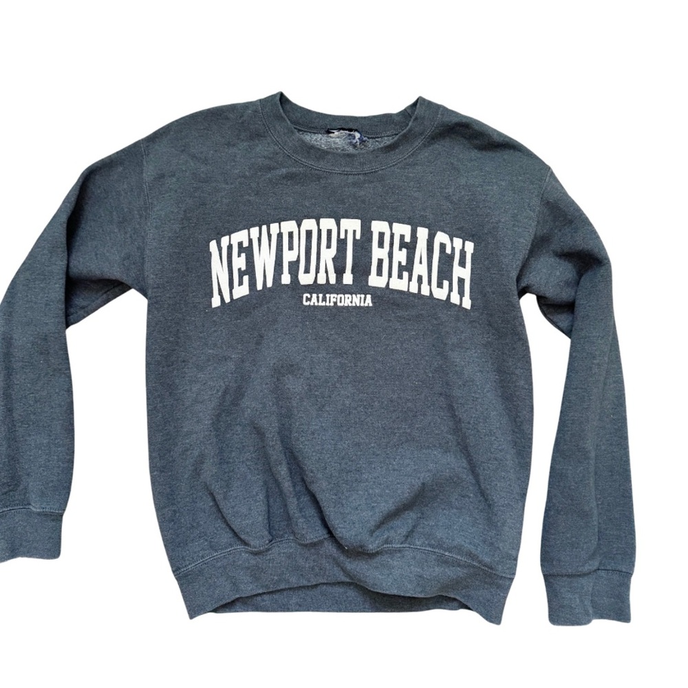 Newport Beach Cali Women’s Charcoal Crewneck Sweatshirt